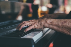 Musique et personnes âgées
